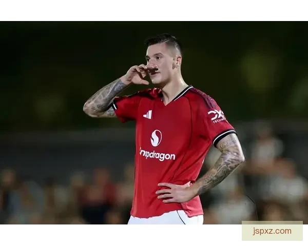 卡里克击溃阿莫林成就巨大反转曼联双星蜕变成为铁证引燃球队士气 卡里克击溃阿莫林成就巨大反转曼联双星蜕变成为铁证引燃球队士气